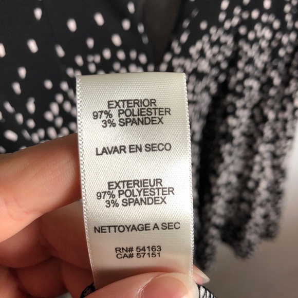 Fit & flare knee length sleeveless Eliza J dress - Picture 7 of 8